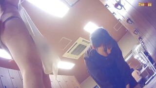 続編 開脚したままでカメラ前にせまって来る絶景【神降臨 Vol.083】 voyeur jp 170526