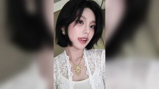 YEJI CUM ON FACE 81830 1 KPOP ALLPOP