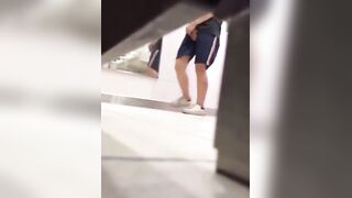 Cの前押さえ我慢 トイレ内編 voyeur jp 180526
