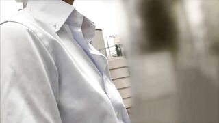 公衆トイレでKと鉛鉱【無修正】 voyeur jp 180526