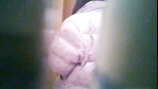汗かく乙女の脱衣室 voyeur jp 180526 01