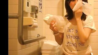 ふわふわ系女子のトイレ voyeur jp 180526