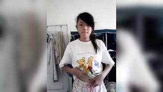 知り合いの小さい女の子にイタズラ voyeur jp 180526