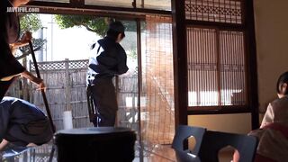 TPIN-093 A college club member and his annual live-in part-time job... Reducing Mosaic JAV