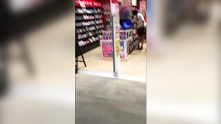 ４人のｊｋ風のはみ出し-見せ-逆さパンチラ動画-画像付き-おまけ２点付き-０５６ voyeur jp 02-190526