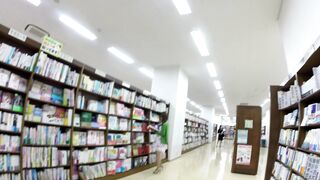 パンチラを超える真夏のハミビラ悶絶美人お姉様 voyeur jp 02-190526