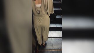 美body美女が着ればどんな服でも興奮する-no-965-森咲智-系の良いオンナの良い着衣尻 voyeur jp 01-190526