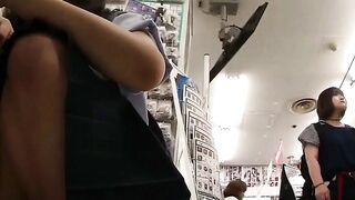高画質-制服白パン逆さ撮りｎｏ３０ voyeur jp 01-190526