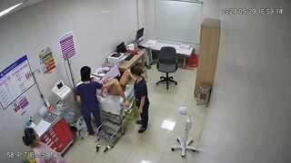 【ハッキングされたカメラ】一般病院の婦人科における妊婦の膣内診【あるウェブサイトからのオリジナル版】 ipcam 2 (5)