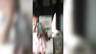 私服お嬢さんの逆さパンチラ動画-静止画-０５０ voyeur jp 01-200526