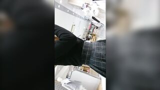 ミニスカ生足の巨乳ちゃんは柄ものパンティ-ミニスカショップ店員撮り-vol-25 voyeur jp 01-200526