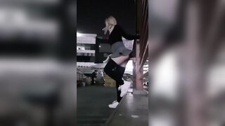 새벽시장에서 XX꼽고 자위하는 변녀 korean porn vip