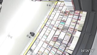 hd-靴カメ君が行くpart118-白パンスト-スカートめくり編 voyeur jp 01-210526
