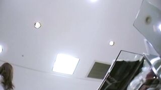 六期-r-11-黄色ワンピ-店員さん-白黒パンツ voyeur jp 01-210526