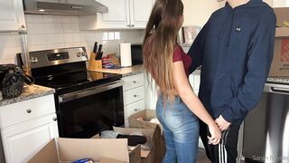Sarah Rhyder Gets Plowed On A Countertop OnlyFans