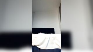 Yoyowooh Bends Over To Masturbate OnlyFans