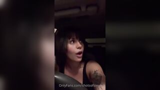 Shotsofsimone Makes Herself Cum Inside A Car OnlyFans