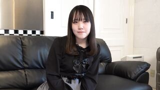 FC2PPV 4904966 【個撮】初撮り☆最近まで処女だった！JDの18歳☆BODYを堪能♥手コキフェラもお上手♥ガチ興奮の中出し♥特典付き jav 1