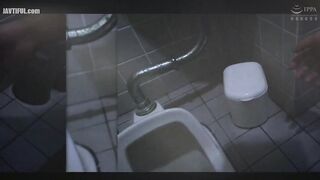 REAL-906 Targeted by a bodily fluids maniac... saliva, sweat, love... Reducing Mosaic JAV