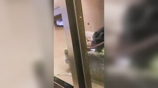 창밖에서 우릴 다 보고있어 korean porn vip 004